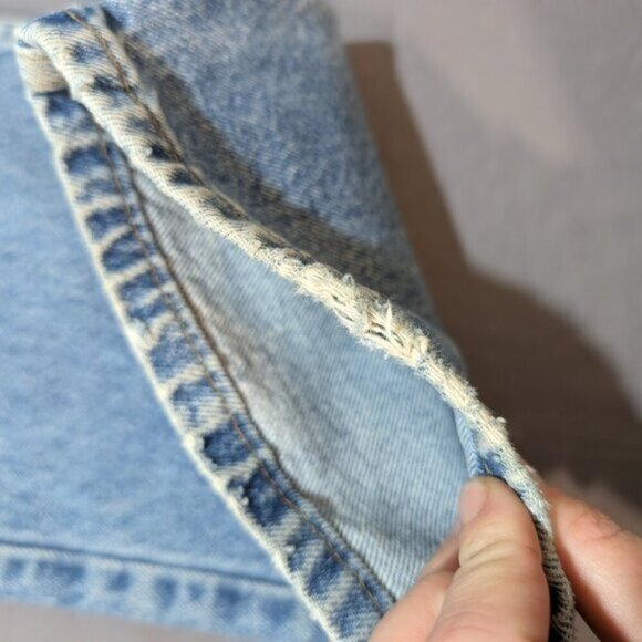 Vtg Wrangler Light Wash Jeans Made in Mexico Size 38x34 - Picture 4 of 16